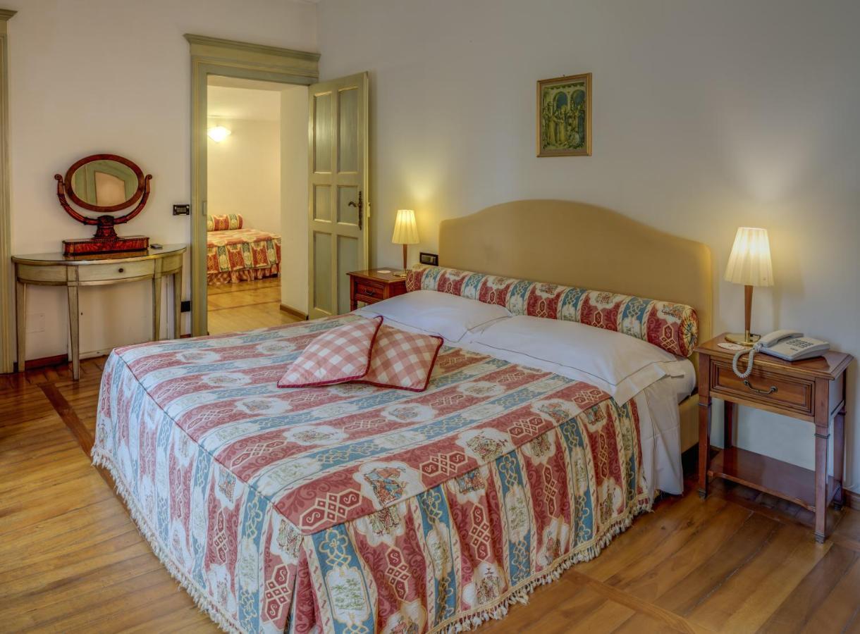فندق Castello Rosso Costigliole Saluzzo المظهر الخارجي الصورة