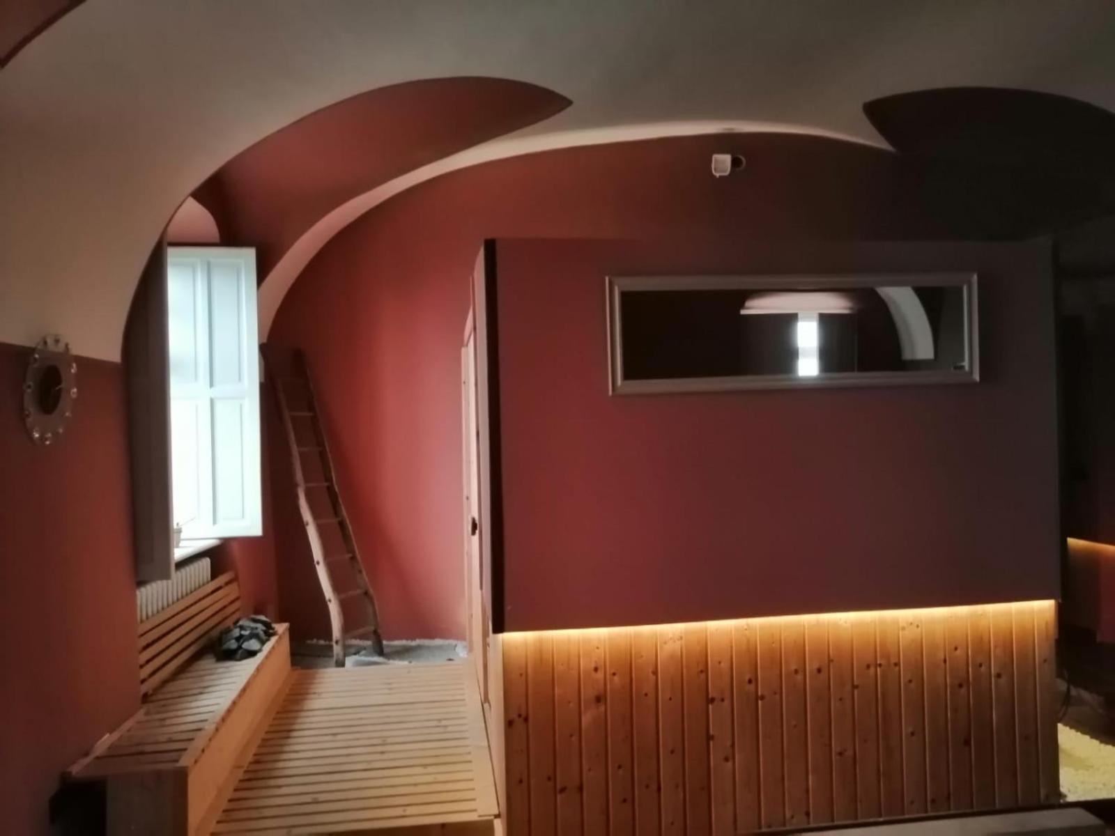 فندق Castello Rosso Costigliole Saluzzo المظهر الخارجي الصورة