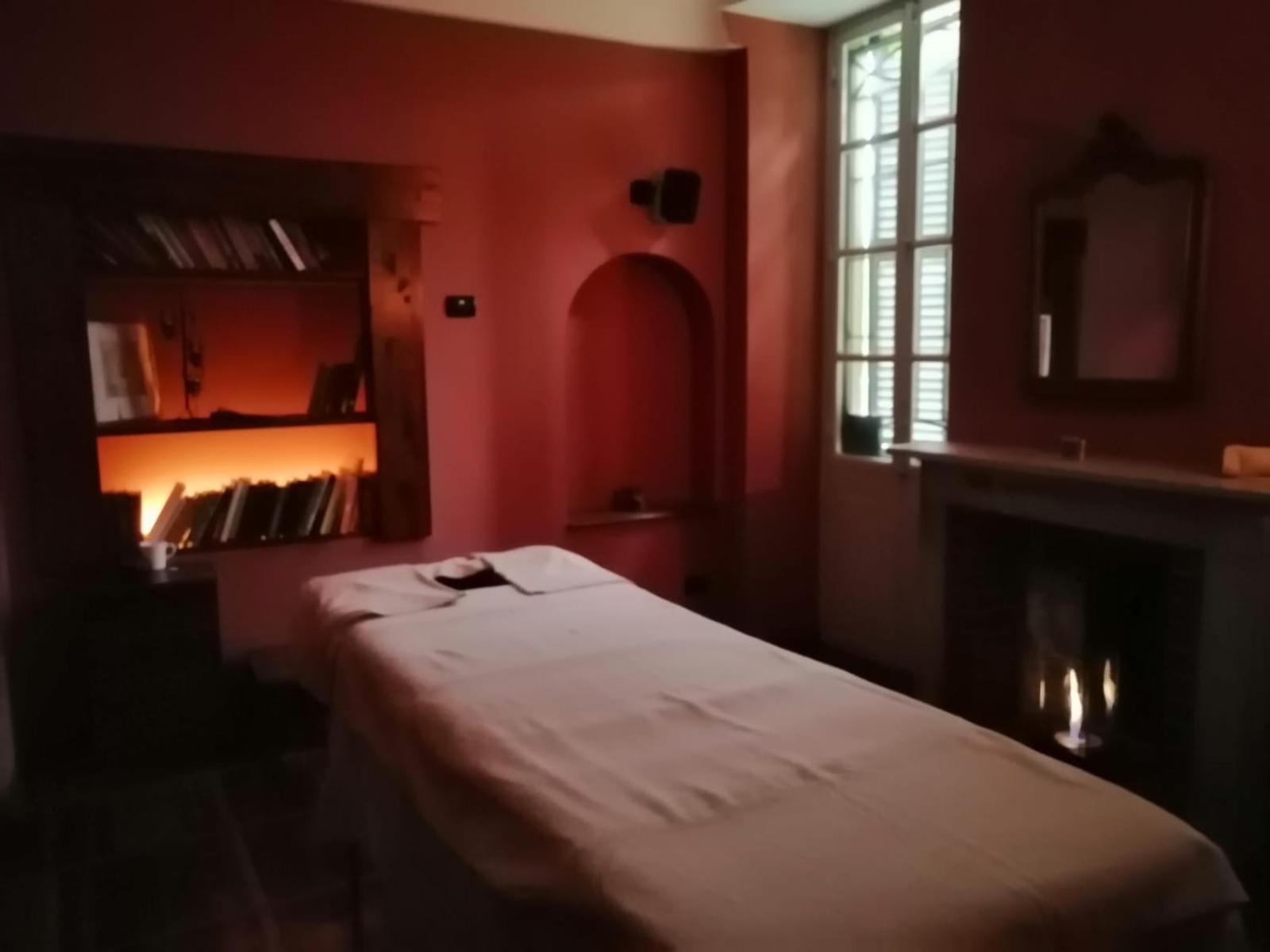 فندق Castello Rosso Costigliole Saluzzo المظهر الخارجي الصورة