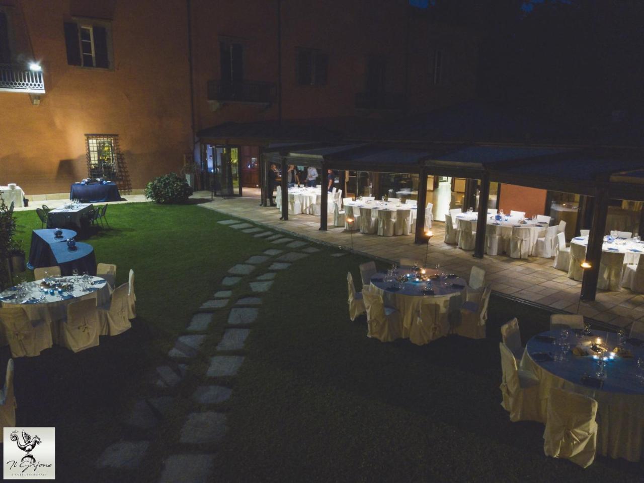 فندق Castello Rosso Costigliole Saluzzo المظهر الخارجي الصورة
