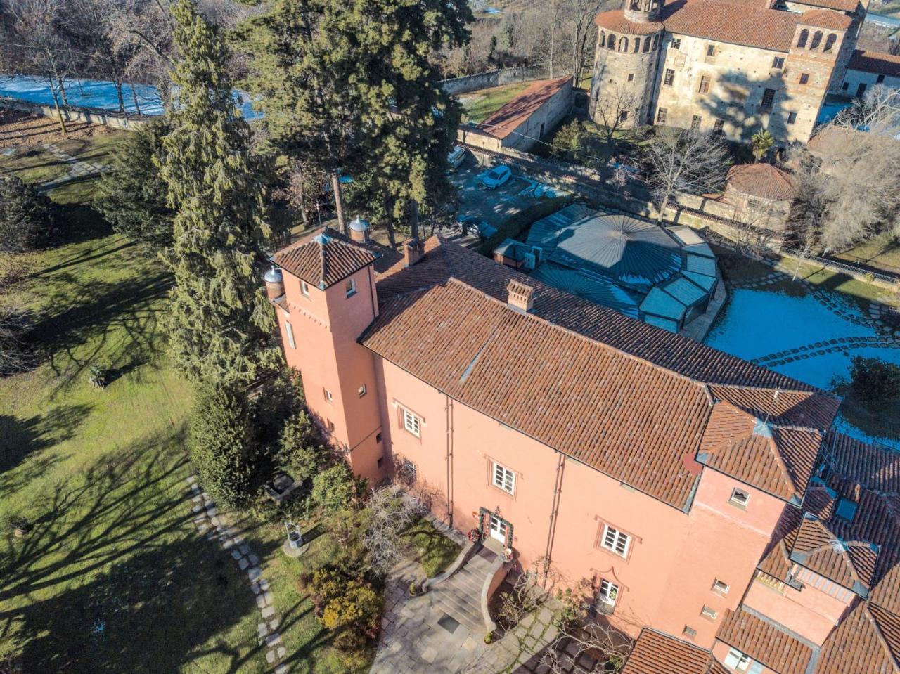 فندق Castello Rosso Costigliole Saluzzo المظهر الخارجي الصورة