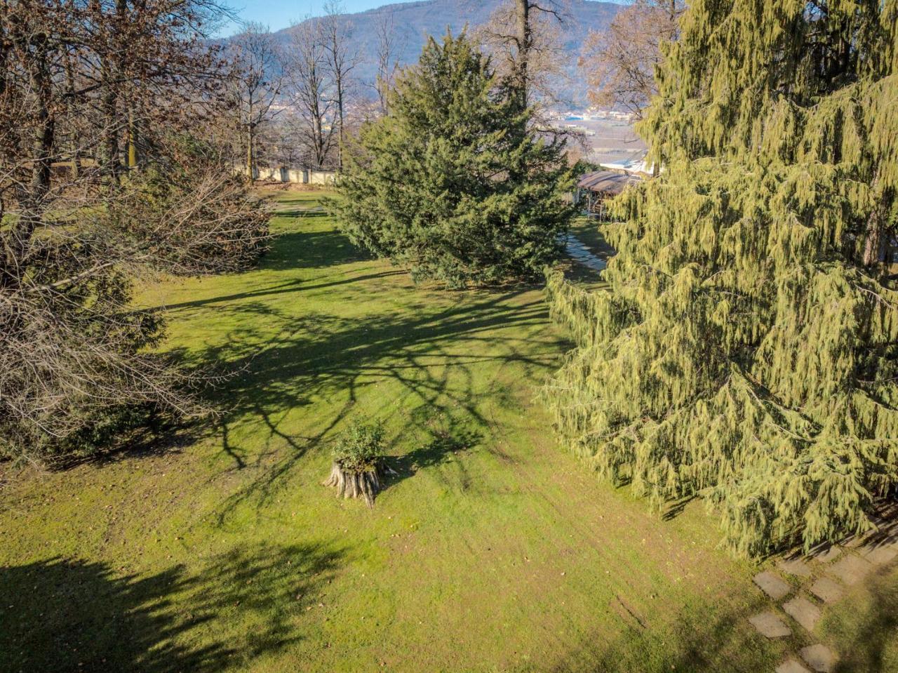 فندق Castello Rosso Costigliole Saluzzo المظهر الخارجي الصورة