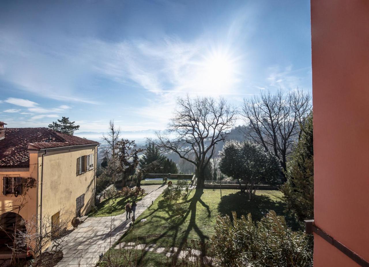 فندق Castello Rosso Costigliole Saluzzo المظهر الخارجي الصورة